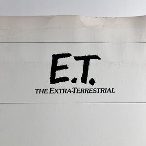 Vintage E.T. THE EXTRA-TERRESTRIAL Press Kit / 11 PHOTOS, 7 Bios / 1982 & 1985